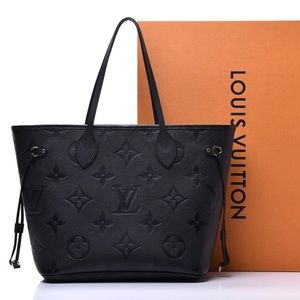 ✨💎Beautiful💎✨ Empriente NEVERFULL MM